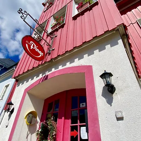 Gasthuis Haus Zur Pinge 3*